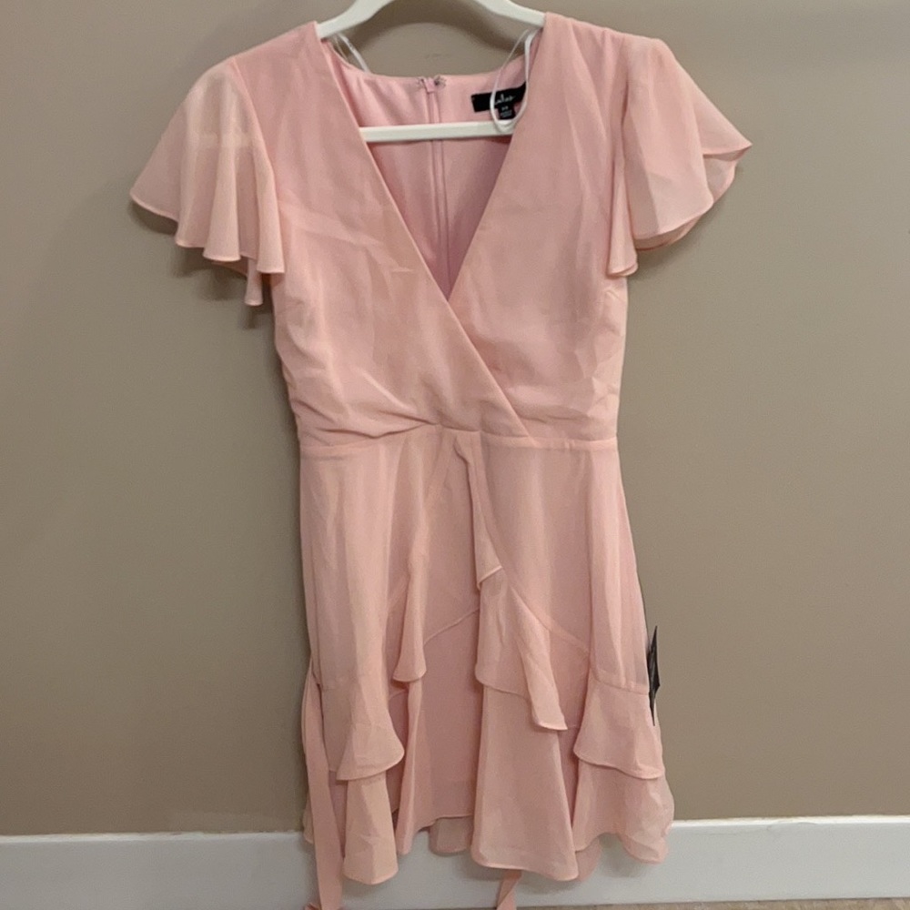 Lulus dress! Light pink size  XS